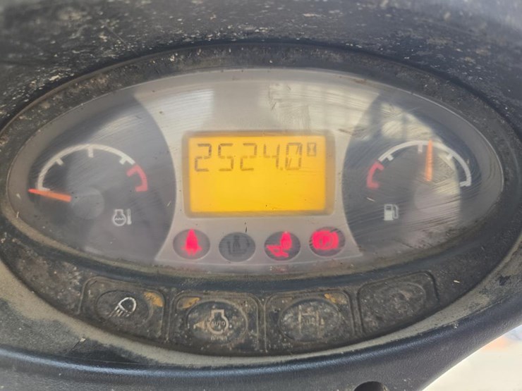 bobcat-s750-image-18