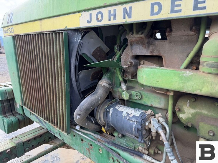 1975-john-deere-4430-image-23