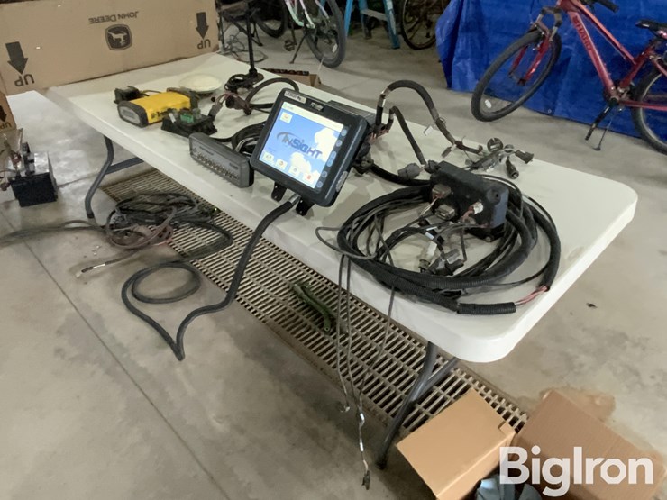 john-deere-8000-image-1