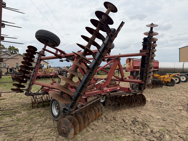 case-ih-496-image-4
