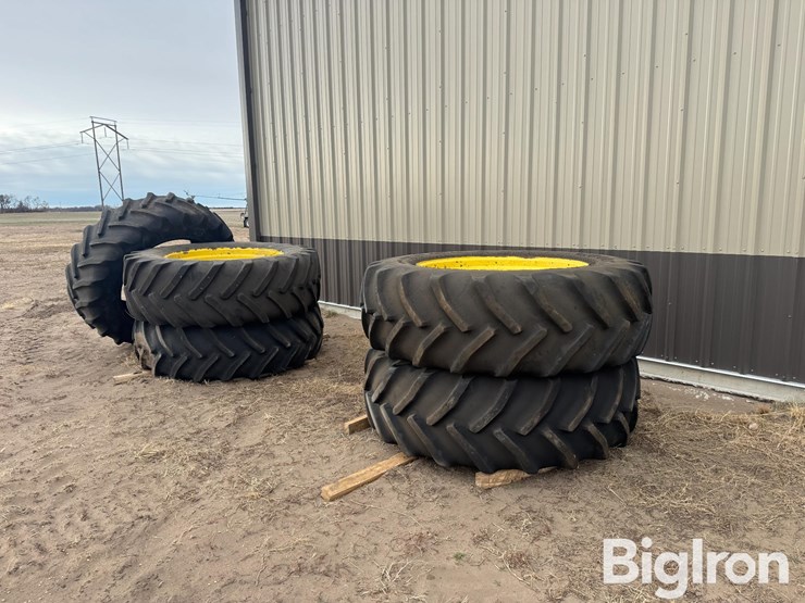 john-deere-4940-image-1