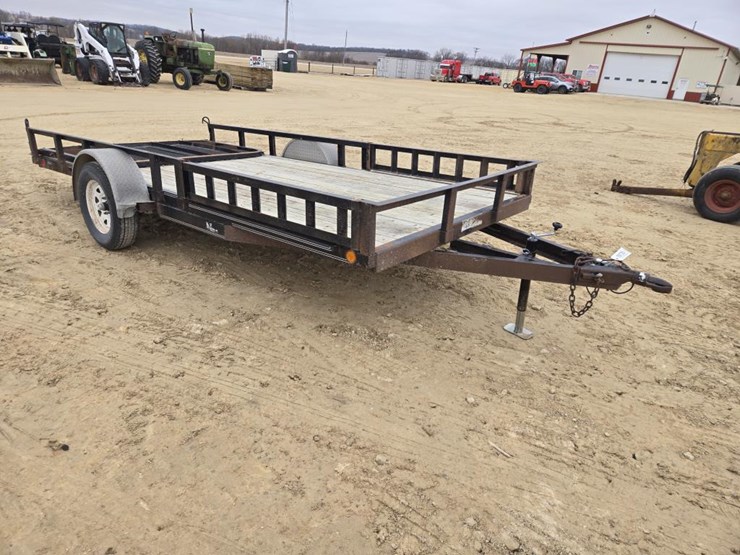 2011-pj-flatbed-image-11