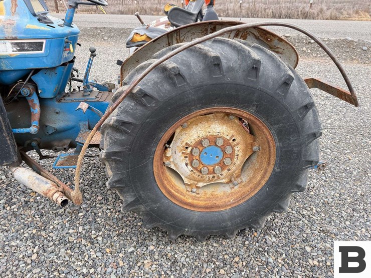 1989-ford-4610-image-23