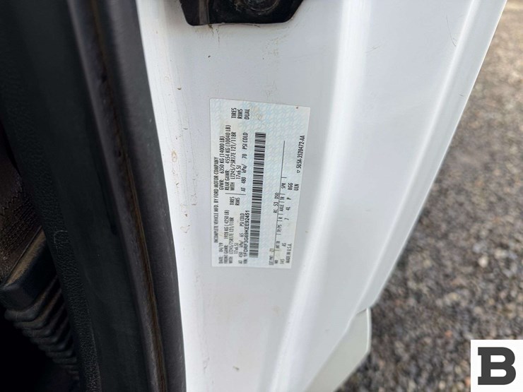 2019-ford-f350-image-27