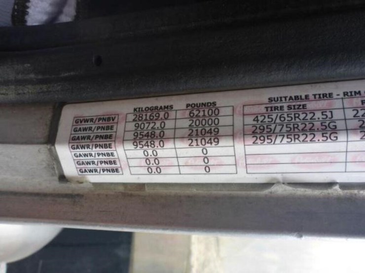 2015-peterbilt-367-image-8