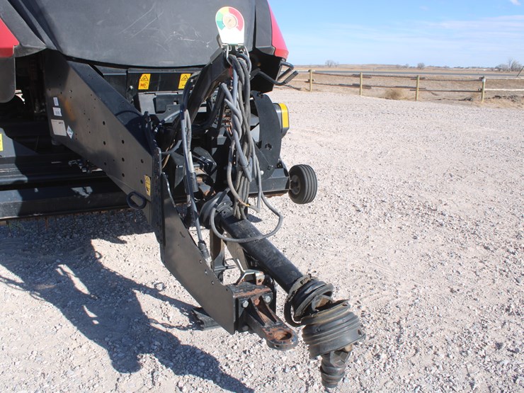 2019-case-ih-lb434xl-image-13