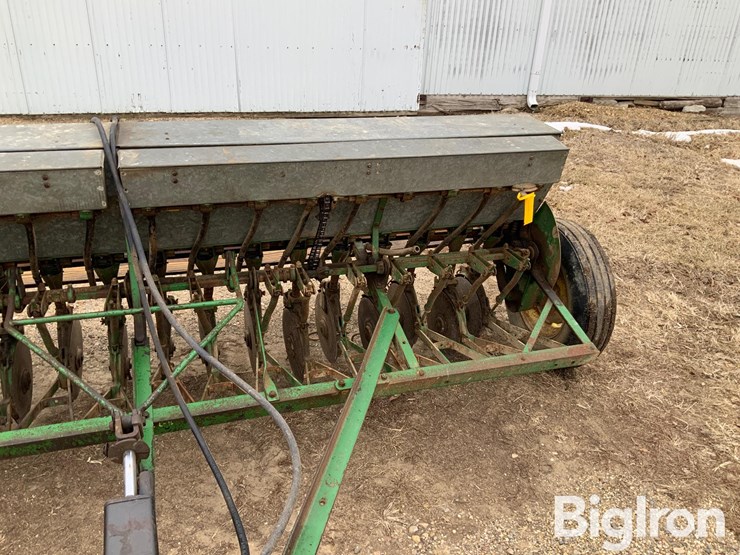 john-deere-b-image-11