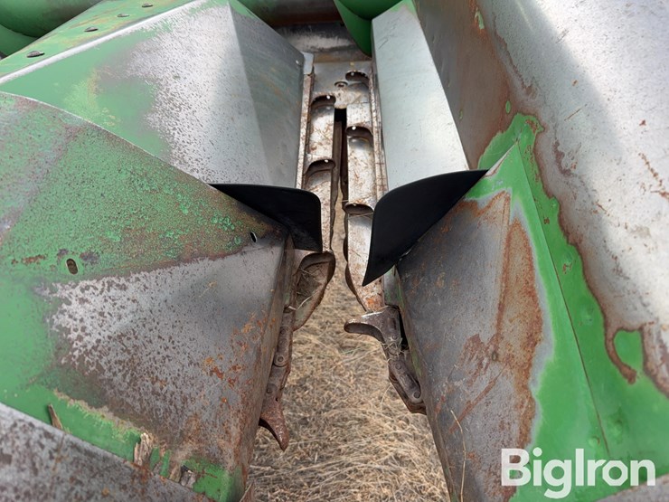 john-deere-843-image-9