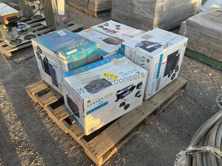 pallet-of-assorted-mailboxes-image-1