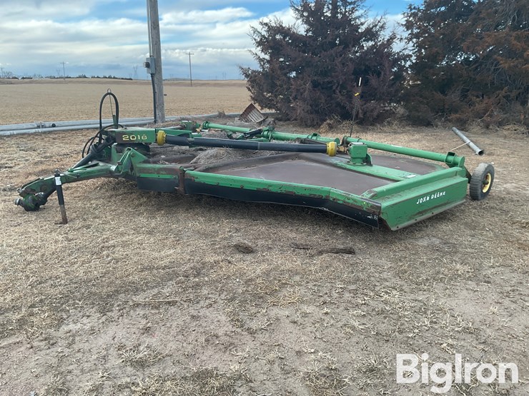 2018-john-deere-2018-image-1