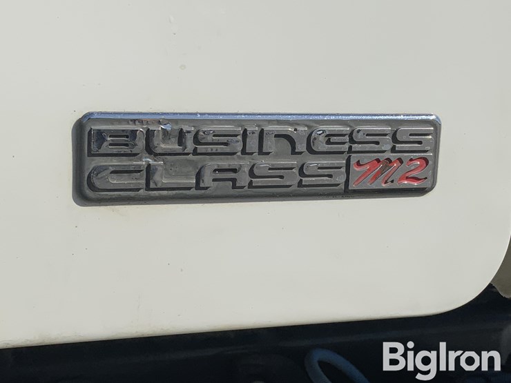 2012-freightliner-m2-106-image-13