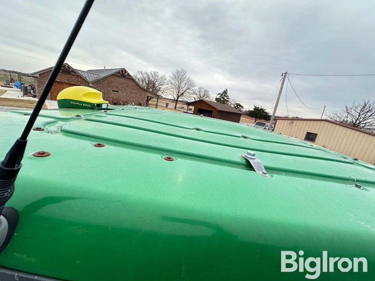 2015-john-deere-7210r-image-19