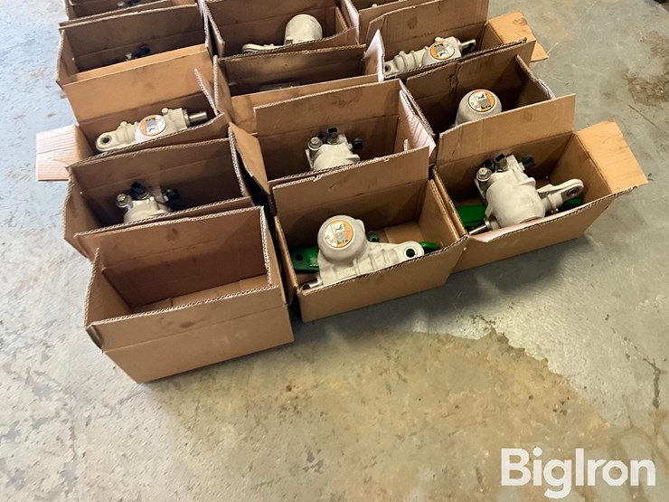 john-deere-1775-image-16