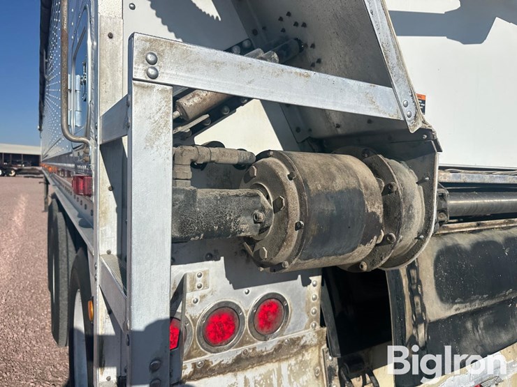 2014-wilson-belt-trailer-image-15