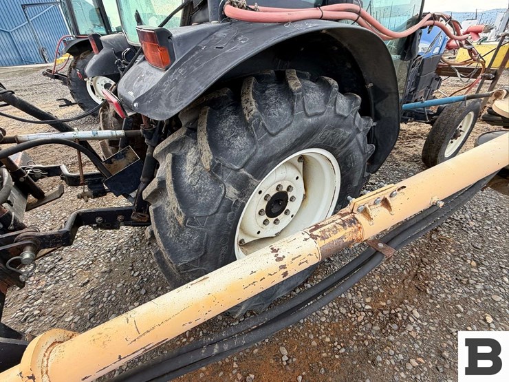 2008-new-holland-tn85fa-image-26