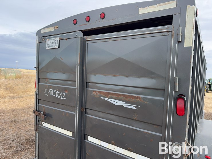 1999-titan-trailer-image-16