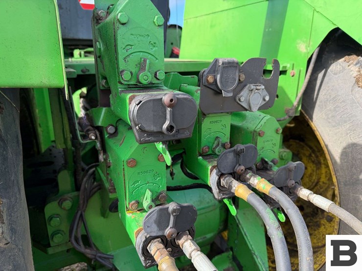 1995-john-deere-8870-image-30