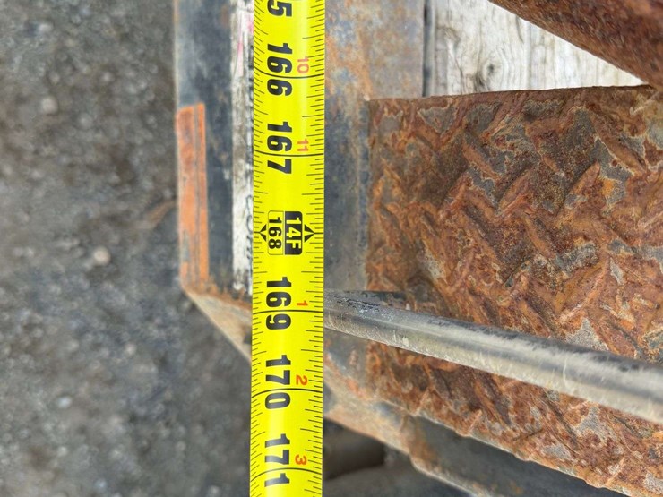 1999-isuzu-npr-image-27