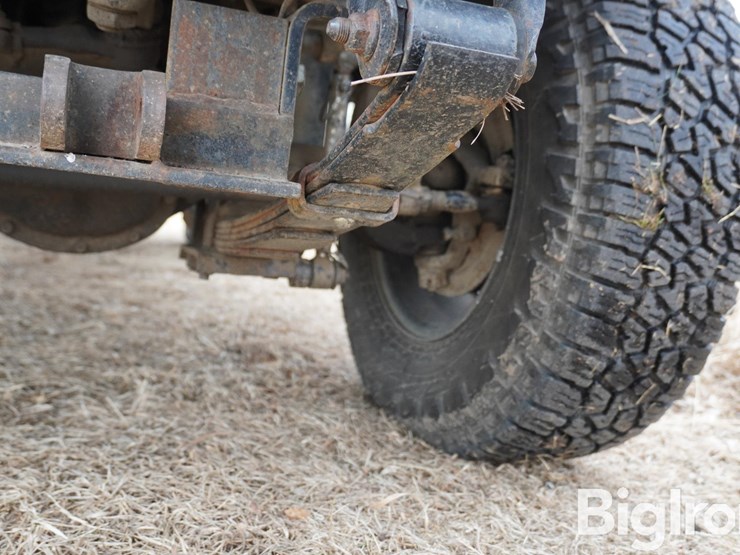 1991-jeep-wrangler-image-15