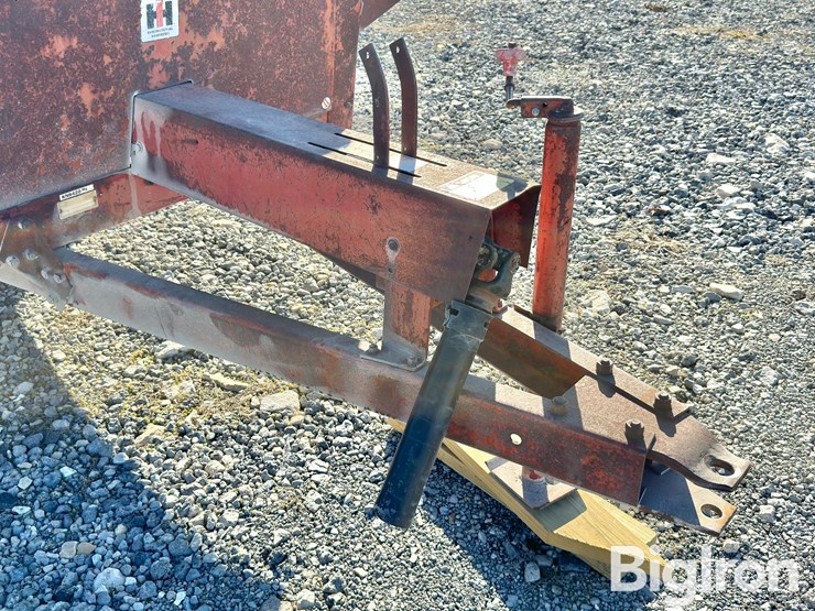 international-530-image-10