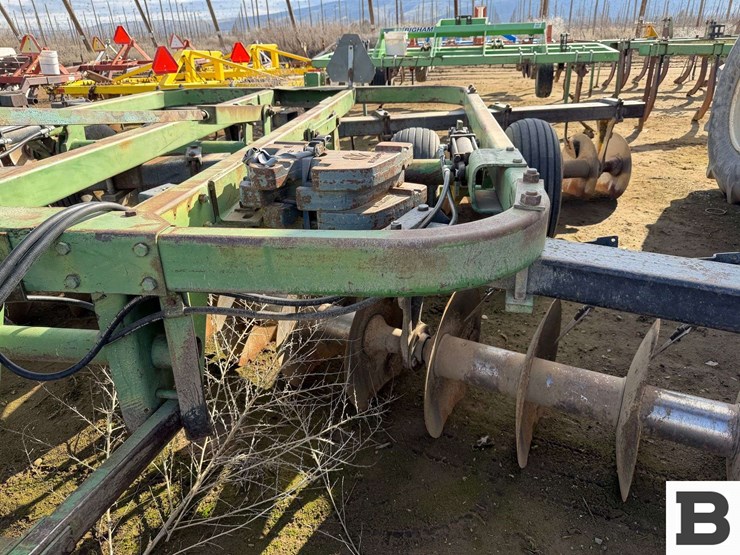 john-deere-455-image-38