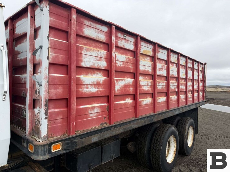 1991-ford-lnt9000-image-21