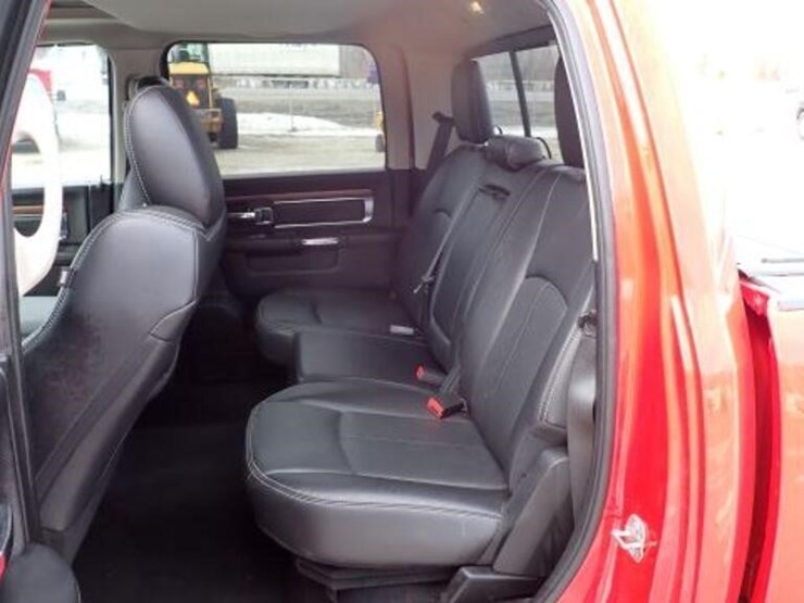 2018-dodge-ram-1500-image-27