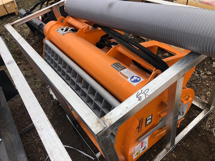 #19-•-concrete-mixer-double-discharge-image-2