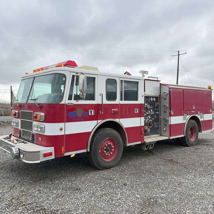 1998 Pierce Tilt Cab Fire Truck