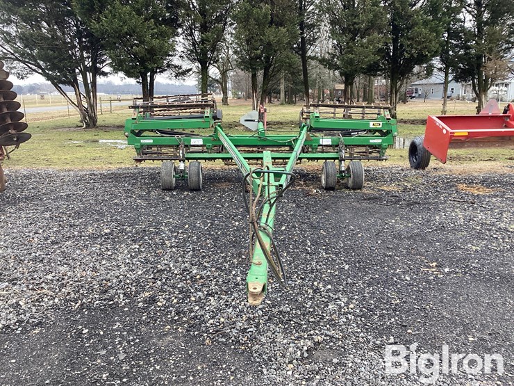 unverferth-25-image-2