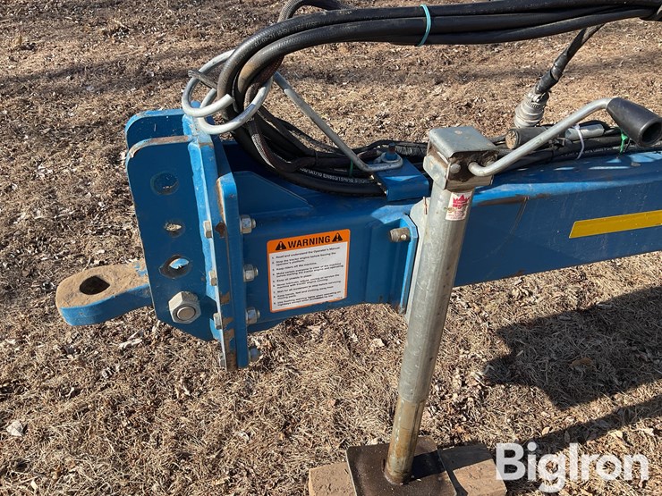 2002-kinze-3600-image-11