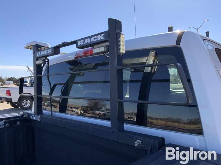 2017-dodge-2500-image-17