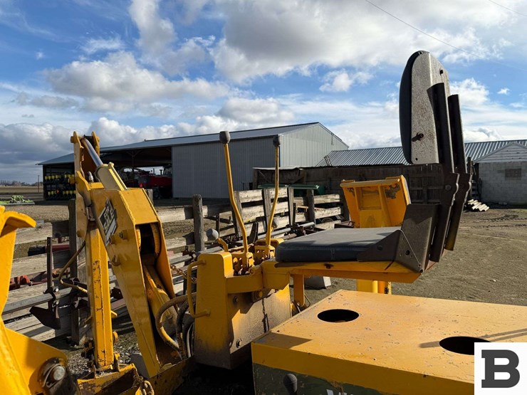 vermeer-m470-image-28