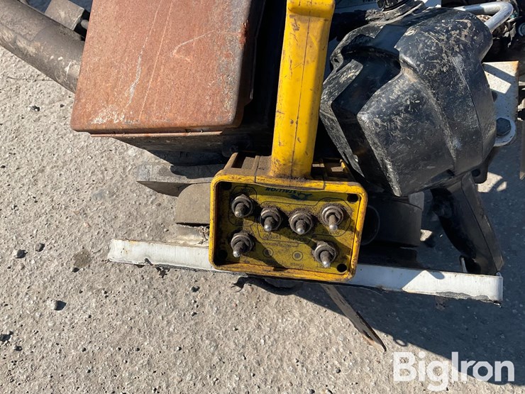 massey-ferguson-730-image-16