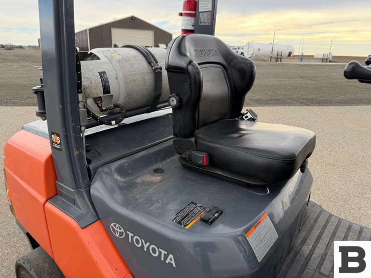 toyota-8fgu30-image-18