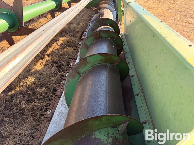 john-deere-924-image-16