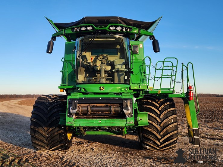 2023-john-deere-s770-image-2