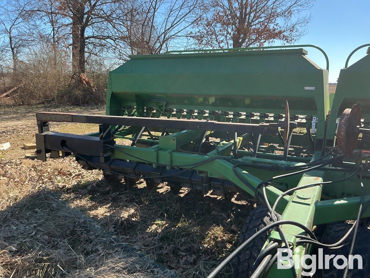 john-deere-1560-image-17