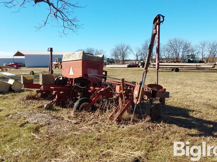 international-800-image-5