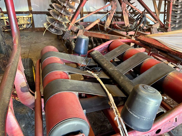 new-holland-b27p-image-7