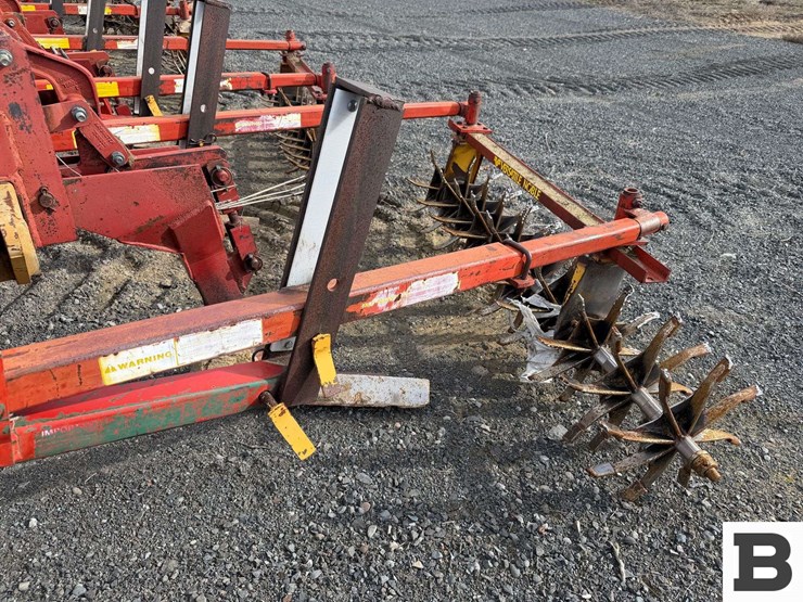 1995-haybuster-3200-image-23