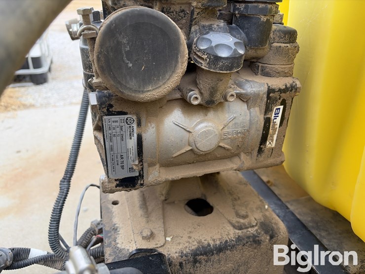 john-deere-8000-image-11