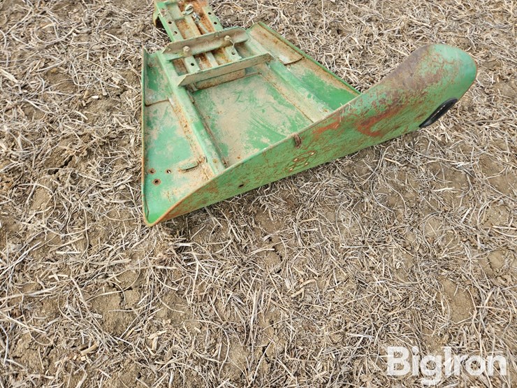 john-deere-10-image-10