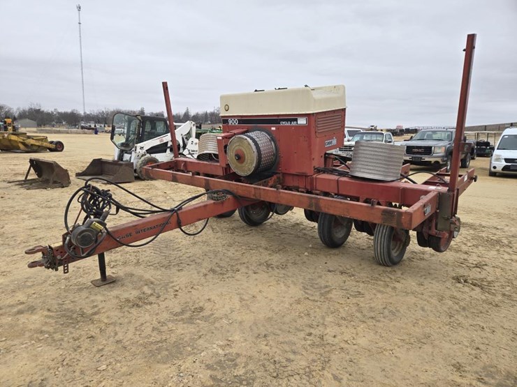 case-ih-900-image-3