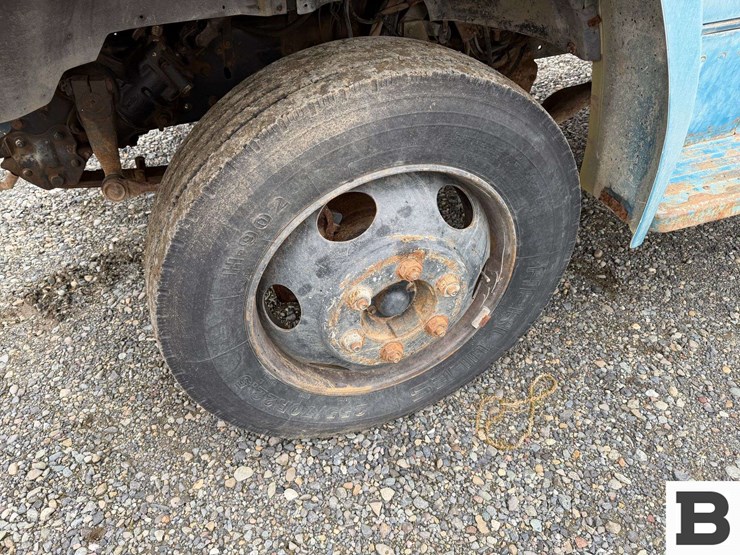 1988-ford-f600-image-9