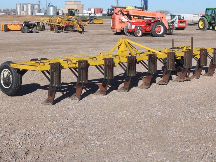 #2027-•-york-agri-products-20ft-inter-row-ripper-image-5