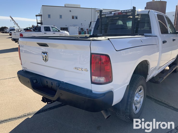 2017-dodge-2500-image-19