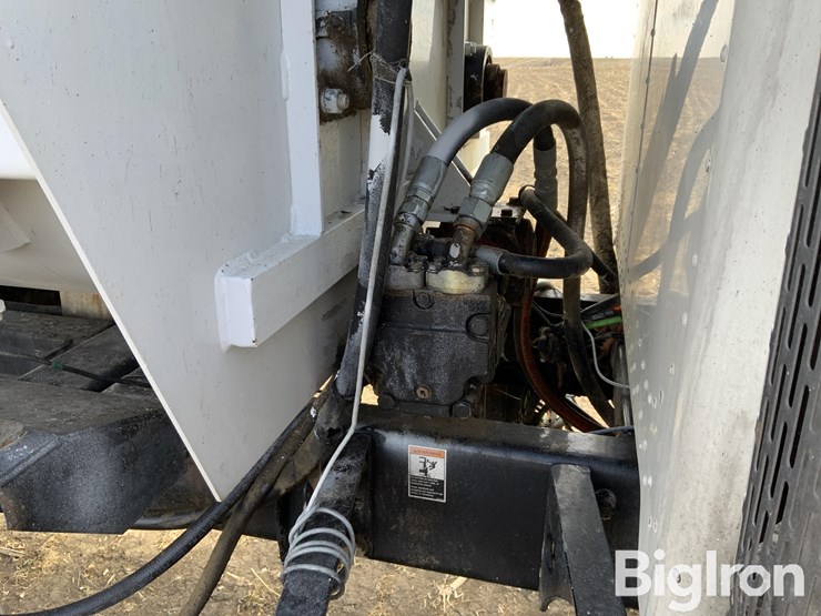 2008-kuhn-knight-4090-image-17