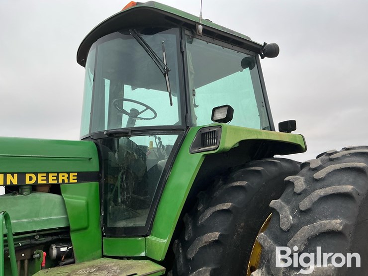 1993-john-deere-4960-image-17