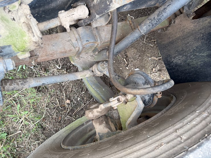 #41247-•-inop-1978-international-f-2275-daycab-truck-image-44